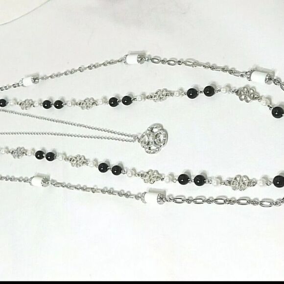 Beautiful Lia Sophia "MY GIRLS" Set of 3 Detachable Necklaces, Crystals, NWT - Picture 11 of 12